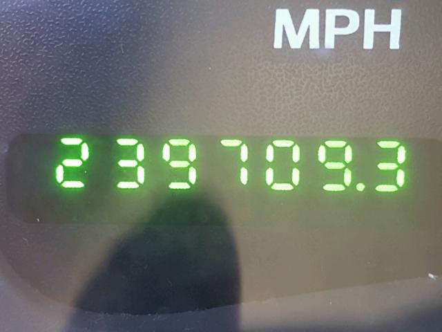 5LMFU28A8YLJ16699 - 2000 LINCOLN NAVIGATOR BLACK photo 8