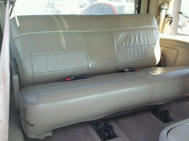 5LMFU28A8YLJ16699 - 2000 LINCOLN NAVIGATOR BLACK photo 9