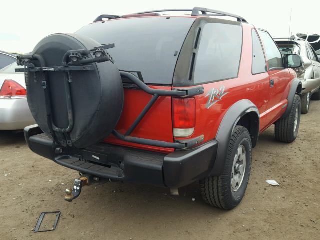 1GNCT18W22K123039 - 2002 CHEVROLET BLAZER RED photo 4