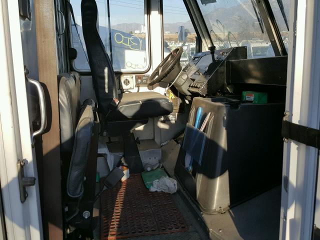 5B4KPD27983432379 - 2008 WORKHORSE CUSTOM CHASSIS COMMERCIAL 白色 照片 5