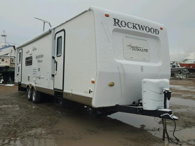 4X4TRLG23B1838719 - 2011 WILDWOOD ROCKWOOD WHITE photo 1