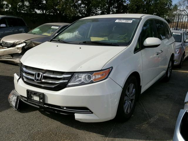 5FNRL5H3XGB126503 - 2016 HONDA ODYSSEY SE WHITE photo 2