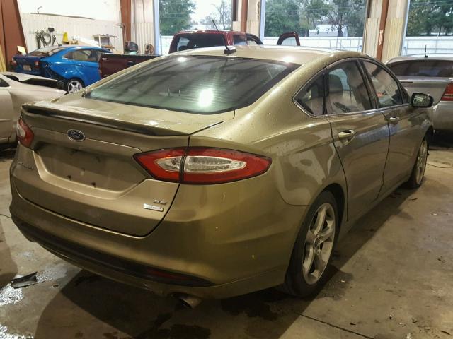 3FA6P0HR7DR138560 - 2013 FORD FUSION SE GREEN photo 4