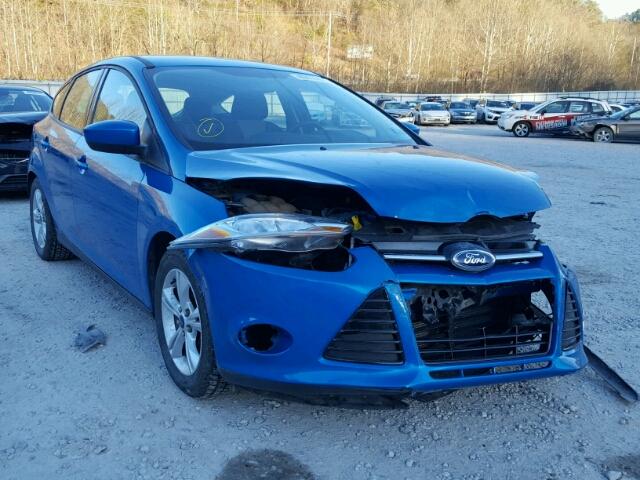 1FAHP3K25CL390052 - 2012 FORD FOCUS SE BLUE photo 1