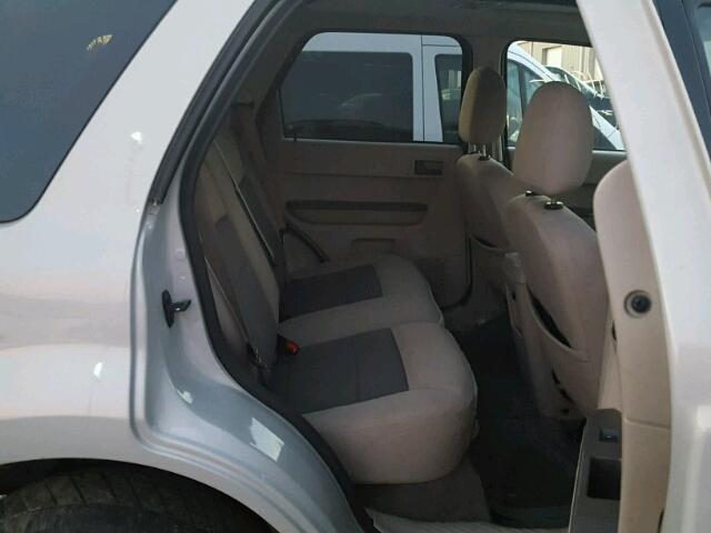 1FMCU93128KC67937 - 2008 FORD ESCAPE XLT CREAM photo 6