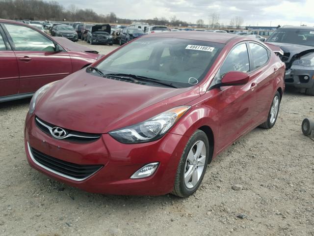 5NPDH4AE3DH353918 - 2013 HYUNDAI ELANTRA GL RED photo 2