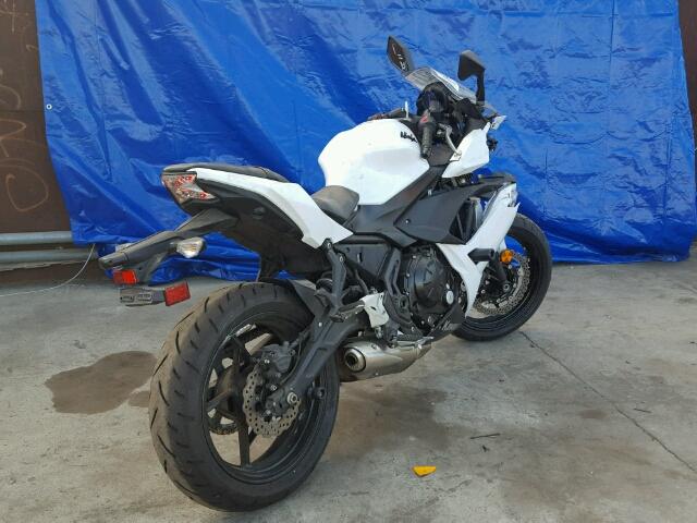 JKAEXEJ18HDA00786 - 2017 KAWASAKI EX650 J თეთრი ფოტო 4