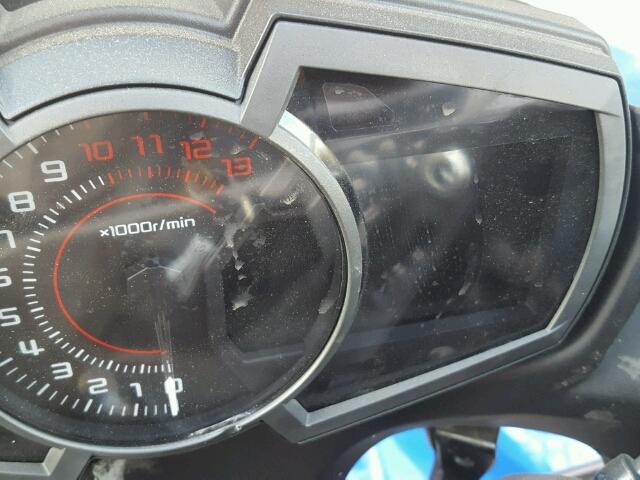 JKAEXEJ18HDA00786 - 2017 KAWASAKI EX650 J თეთრი ფოტო 8