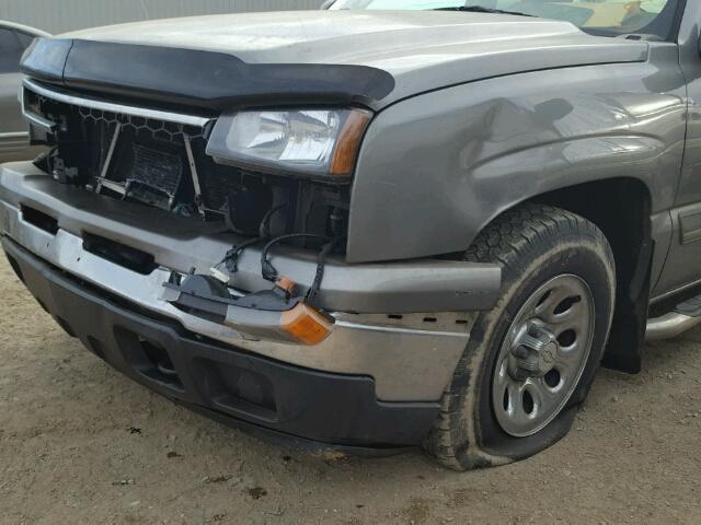 1GCEC19TX6Z176333 - 2006 CHEVROLET SILVERADO GRAY photo 9