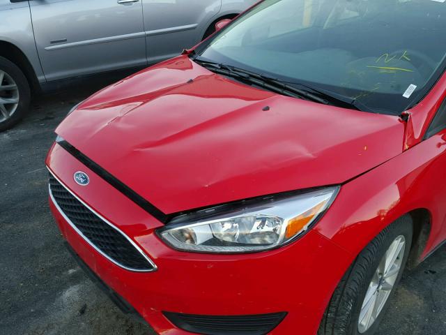 1FADP3F23FL385042 - 2015 FORD FOCUS SE RED photo 9