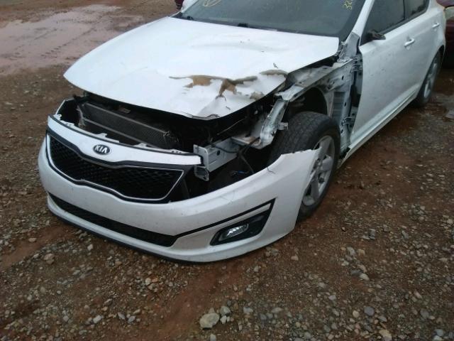 5XXGM4A76EG322959 - 2014 KIA OPTIMA LX WHITE photo 9