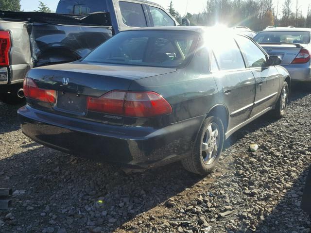 1HGCG5646WA021813 - 1998 HONDA ACCORD LX GREEN photo 4