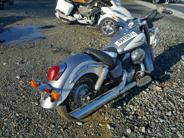 JH2RC44631K502809 - 2001 HONDA VT750 CD2 GRAY photo 4