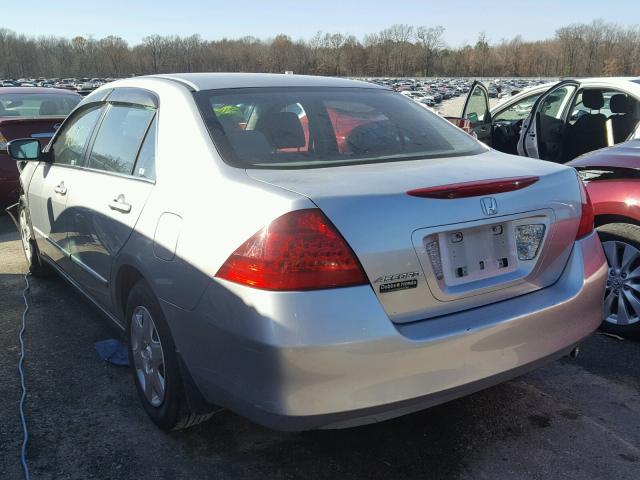 3HGCM56457G706235 - 2007 HONDA ACCORD LX SILVER photo 3