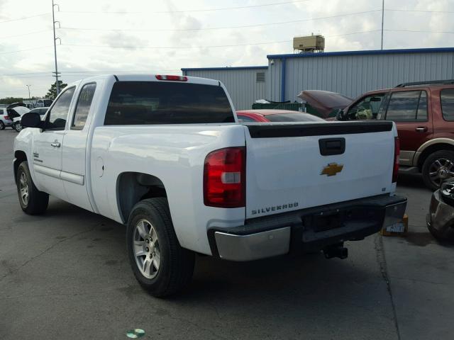 1GCRCSE0XDZ166742 - 2013 CHEVROLET SILVERADO WHITE photo 3