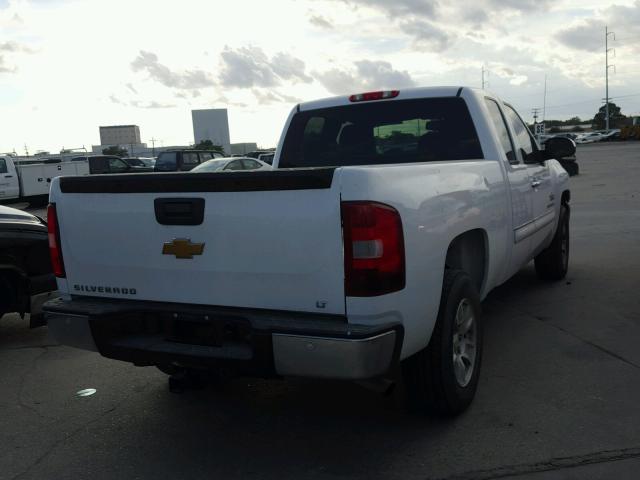 1GCRCSE0XDZ166742 - 2013 CHEVROLET SILVERADO WHITE photo 4