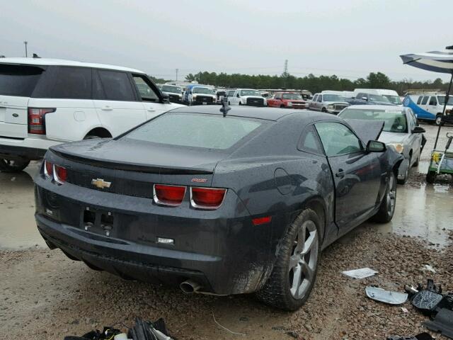 2G1FC1E34D9178640 - 2013 CHEVROLET CAMARO LT GRAY photo 4