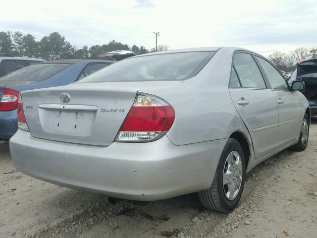 4T1BE32K45U501012 - 2005 TOYOTA CAMRY LE ვერცხლისფერი ფოტო 4