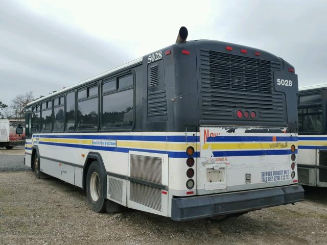 15GCB211951112719 - 2005 GILLIG TRANSIT BU WHITE photo 3