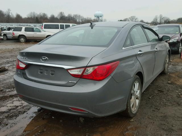 5NPEC4AC3BH137839 - 2011 HYUNDAI SONATA SE GRAY photo 4