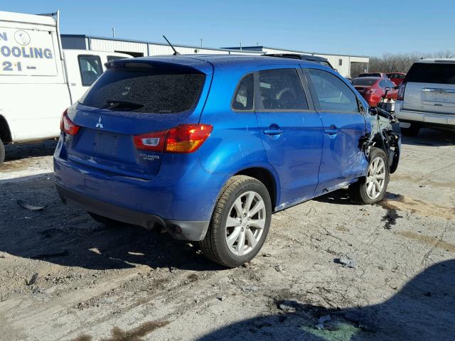 4A4AR3AU1FE011963 - 2015 MITSUBISHI OUTLANDER BLUE photo 4