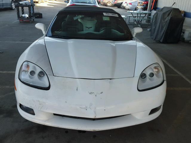 1G1YE3DW1D5106673 - 2013 CHEVROLET CORVETTE WHITE photo 9