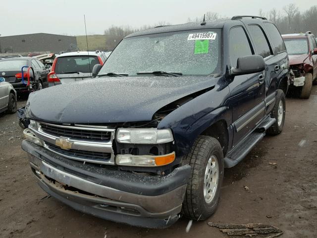 1GNEK13T45J239975 - 2005 CHEVROLET TAHOE K150 BLUE photo 2