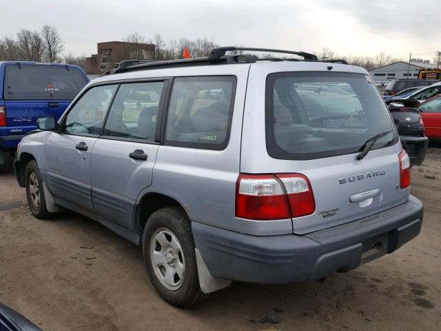 JF1SF63582H739144 - 2002 SUBARU FORESTER L SILVER photo 3