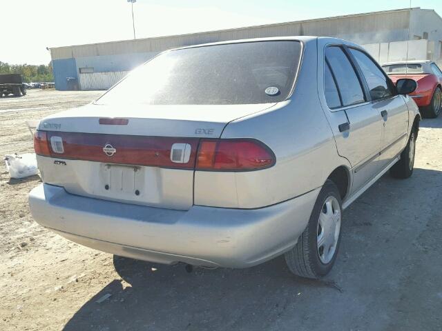 1N4AB41D8WC759872 - 1998 NISSAN SENTRA E SILVER photo 4