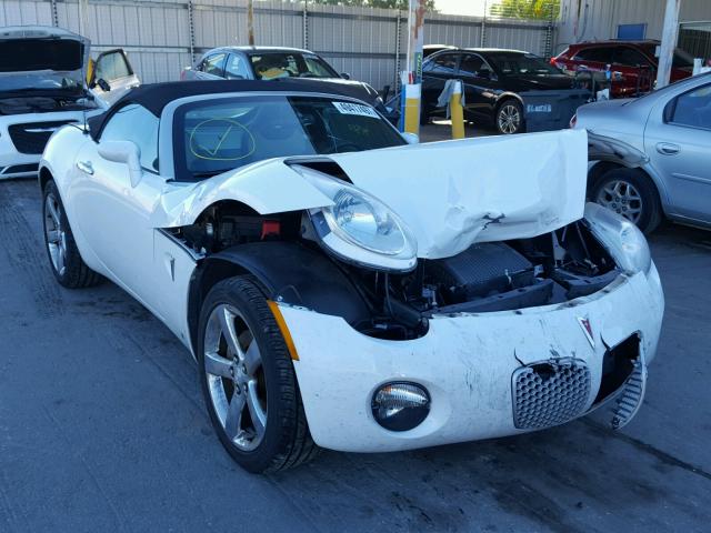 1G2MB35B57Y115622 - 2007 PONTIAC SOLSTICE WHITE photo 1