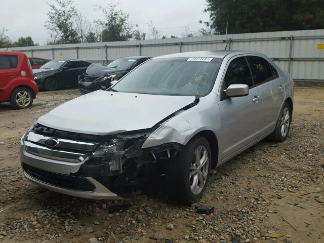 3FAHP0HA4CR308889 - 2012 FORD FUSION SE SILVER photo 2