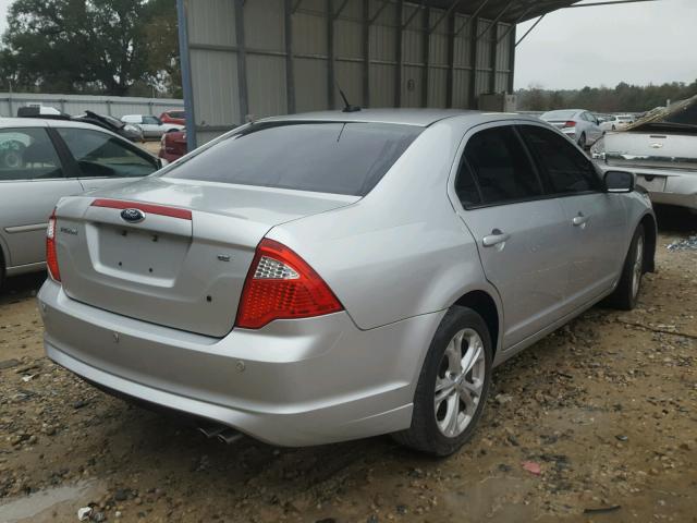 3FAHP0HA4CR308889 - 2012 FORD FUSION SE SILVER photo 4