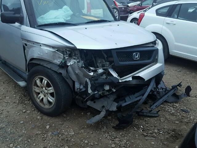 5J6YH17796L005090 - 2006 HONDA ELEMENT EX SILVER photo 9