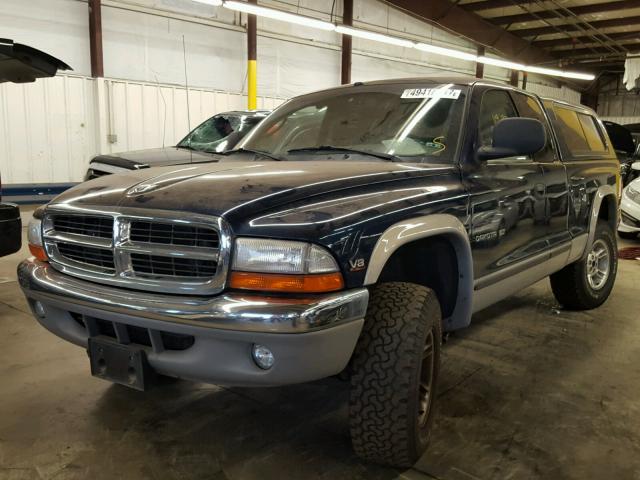 1B7GG22N2YS580267 - 2000 DODGE DAKOTA BLUE photo 2