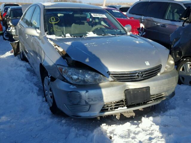 4T1BE32K96U146470 - 2006 TOYOTA CAMRY LE ნაცრისფერი ფოტო 1