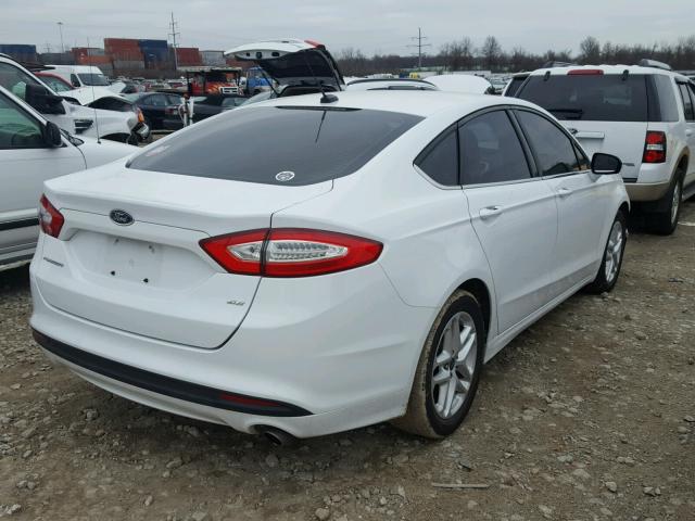 3FA6P0H75ER362393 - 2014 FORD FUSION SE WHITE photo 4