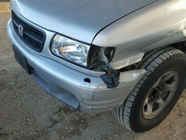 4S6CK58W614411879 - 2001 HONDA PASSPORT E SILVER photo 9