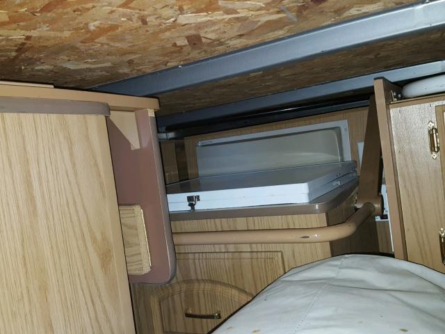 4CP695H16Y7278724 - 2000 COLE CAMPER WHITE photo 6