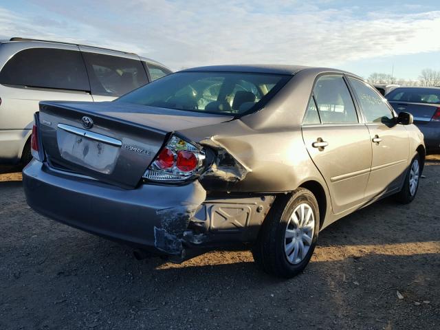 4T1BE32K95U533647 - 2005 TOYOTA CAMRY LE GRAY photo 4