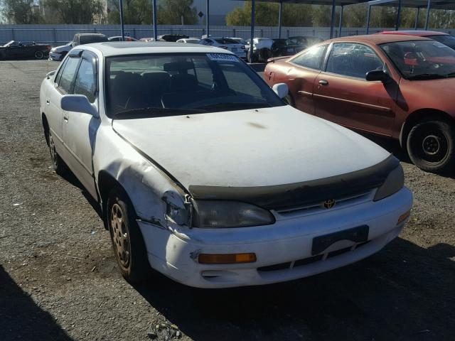 JT2BG12K2T0399693 - 1996 TOYOTA CAMRY DX WHITE photo 1