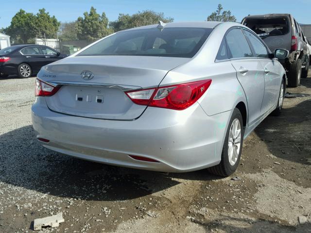 5NPEB4AC8DH788678 - 2013 HYUNDAI SONATA GLS SILVER photo 4