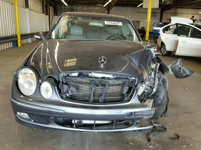 WDBUF56J86A978132 - 2006 MERCEDES-BENZ E 350 GRAY photo 9