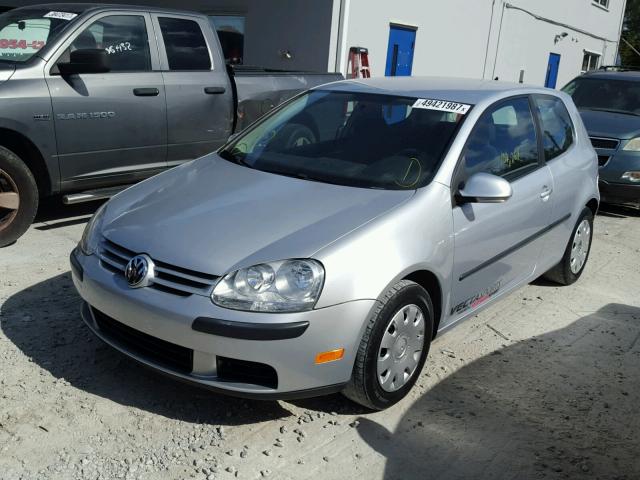 WVWBR71K27W268689 - 2007 VOLKSWAGEN RABBIT SILVER photo 2