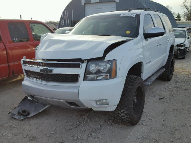 1GNFK13017R363250 - 2007 CHEVROLET TAHOE K150 WHITE photo 2