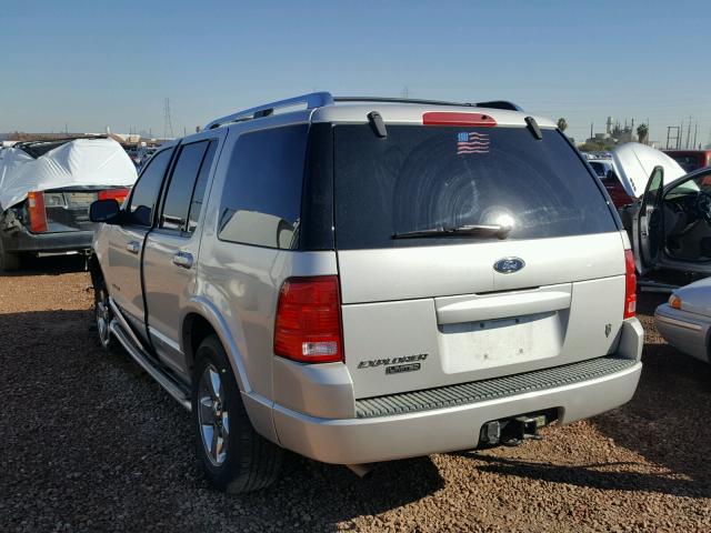 1FMZU75W04UB40156 - 2004 FORD EXPLORER L SILVER photo 3