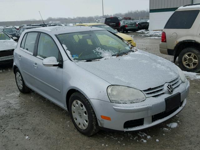 WVWCB71K78W223371 - 2008 VOLKSWAGEN RABBIT GRAY photo 1