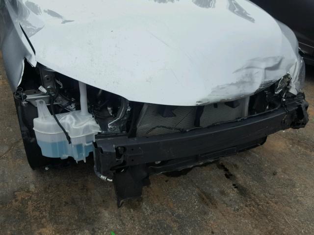 4T1BF1FK4HU737255 - 2017 TOYOTA CAMRY LE 银色 照片 9