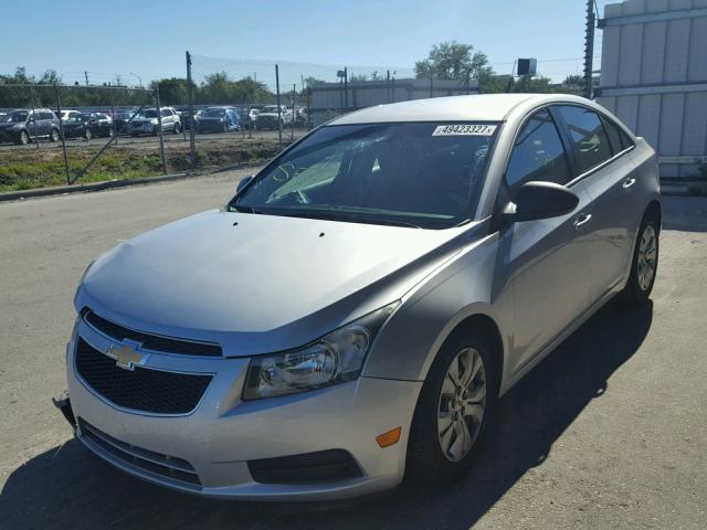 1G1PA5SH0D7148442 - 2013 CHEVROLET CRUZE LS SILVER photo 2