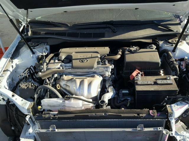 4T1BF1FK4GU235571 - 2016 TOYOTA CAMRY LE თეთრი ფოტო 7