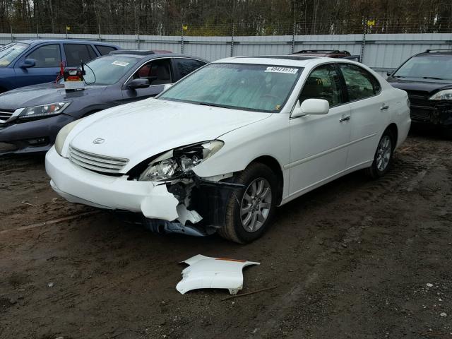 JTHBF30G630124394 - 2003 LEXUS ES 300 WHITE photo 2